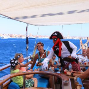 Pirates Boat Snorkeling Sea Trip With Lunch - Sharm El Sheikh